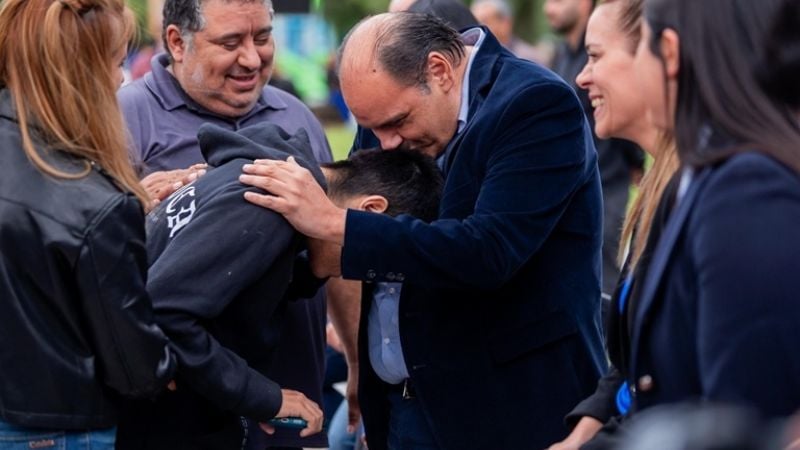 La Plaza Jorge Bermúdez ahora cuenta con juegos para niños con TEA