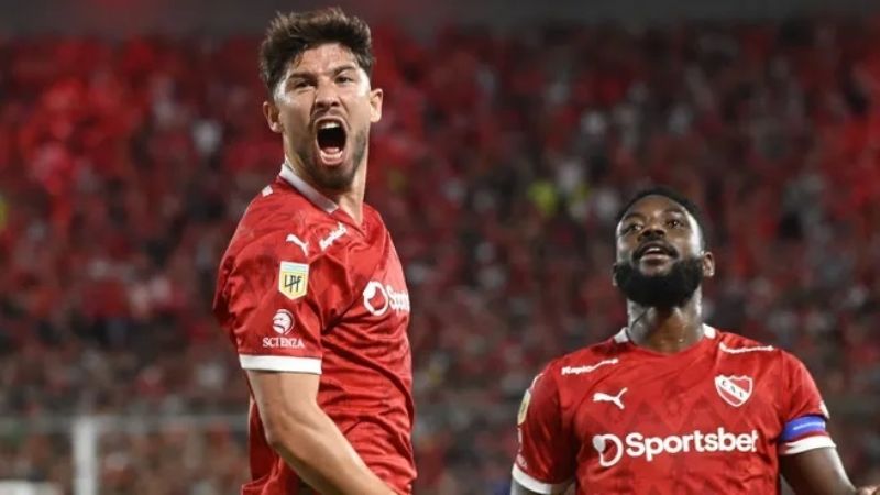 Independiente frente al Boston River