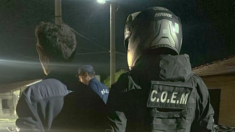 Informe policial con arrestos