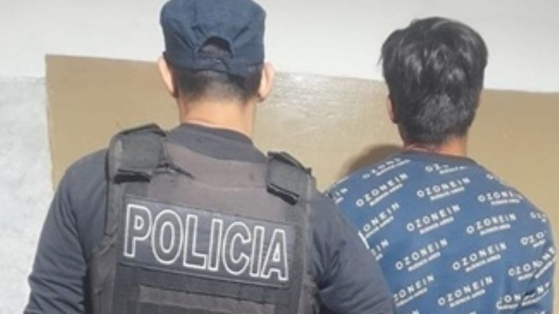 Terminó el baile, no quiso retirarse, se puso agresivo y terminó en la comisaría