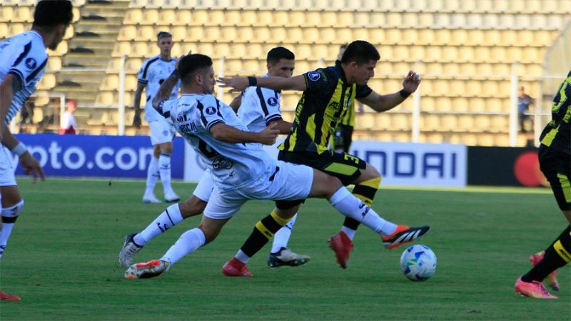 Central Córdoba festejó ante Táchira y acaricia los 8vos.