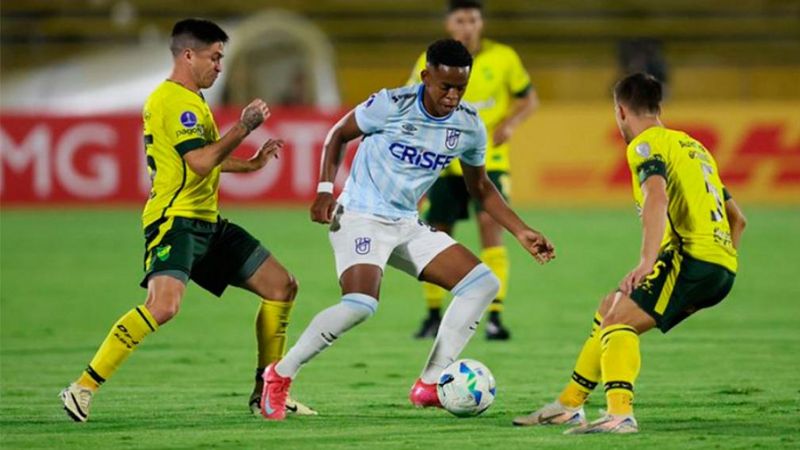 Defensa, obligado a ganarle a la U. Católica