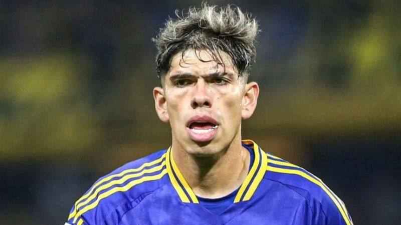 Palacios, otra vez noticia fuera de la cancha.