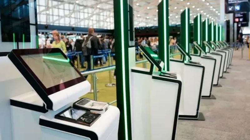 El Gobierno endurece la política migratoria