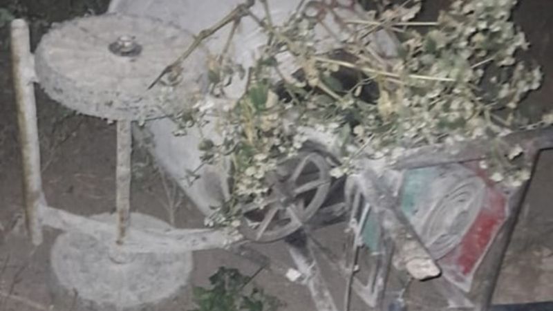 Encuentran una hormigonera abandonada