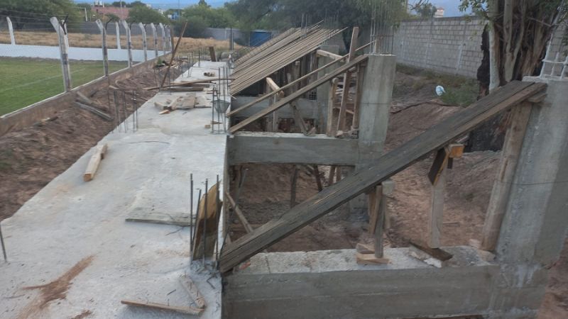 Tesorieri avanza con la Tribuna Norte, en su cancha