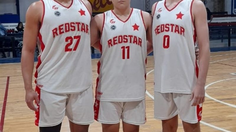 Red Star cayó por el Federal y juega por el Preparación con homenaje a "Sotillo" Sotomayor