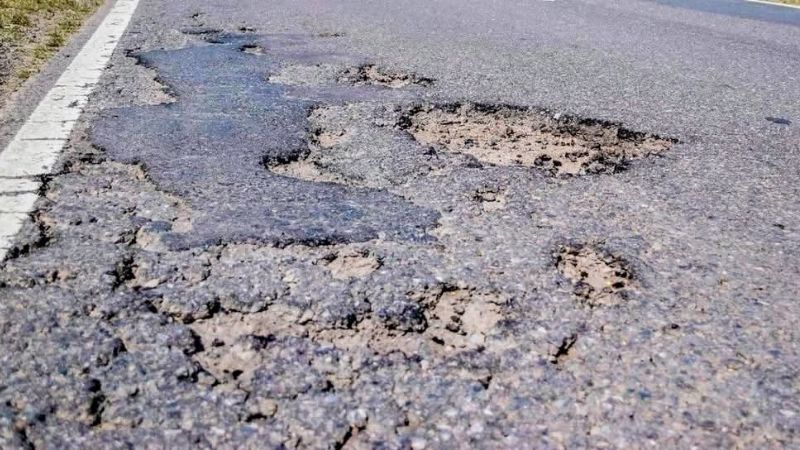 Vecinos exigen con urgencia la reparación de la Ruta Provincial 30