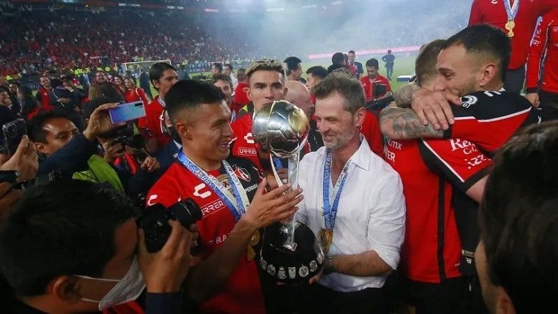 Cocca, principal candidato para dirigir a Talleres