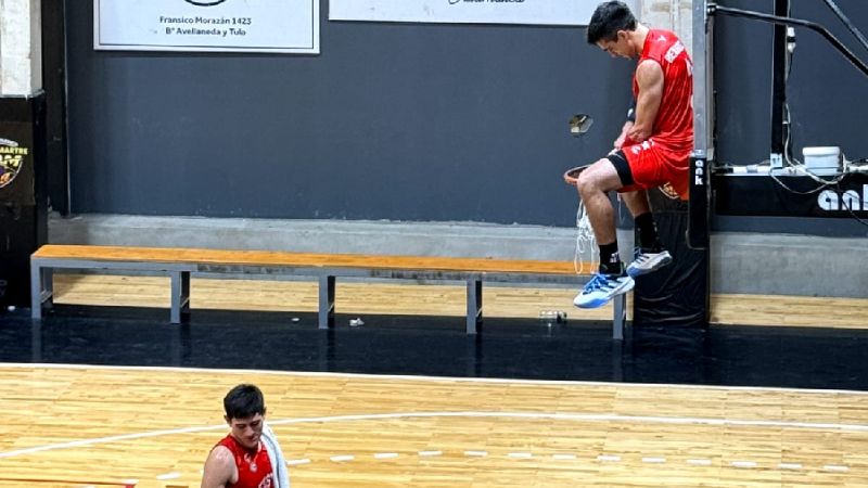 Red Star campeón del Preparación de básquetbol