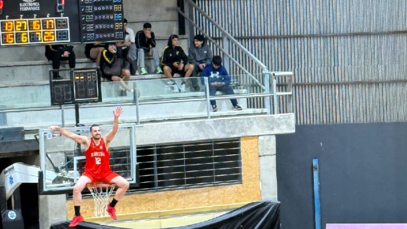 Red Star campeón del Preparación de básquetbol