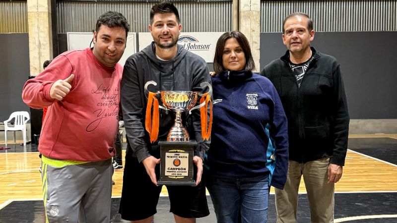 Red Star campeón del Preparación de básquetbol