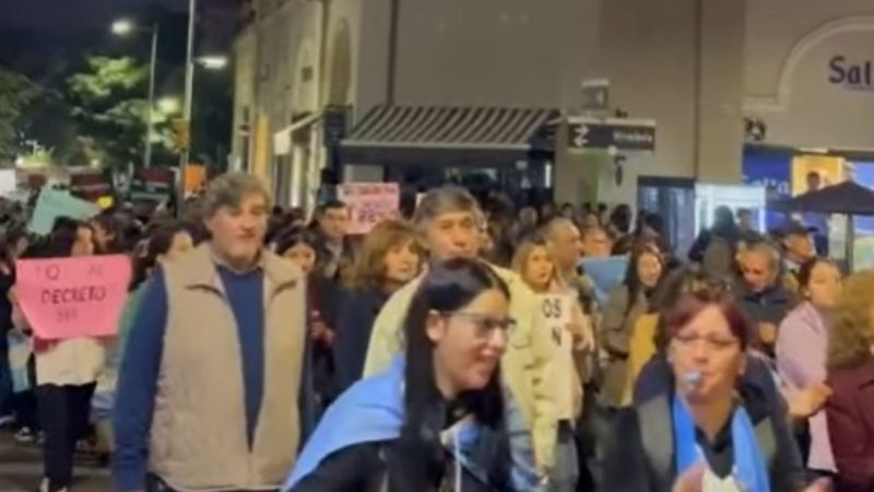 Por la presión docente, Jalil anunció que se deroga el decreto N°884