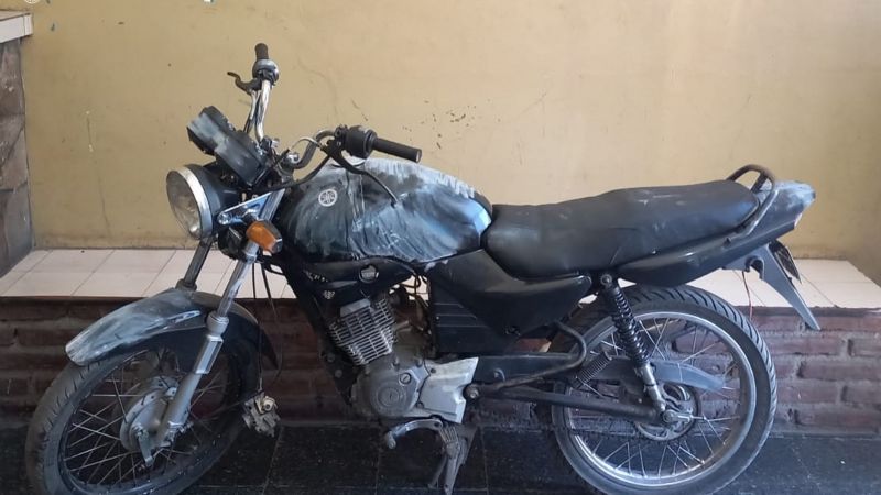 Recuperan una moto robada tras un rastrillaje policial