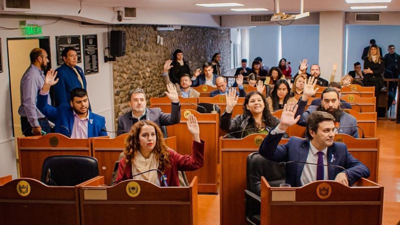 El Frente de Todos pidió formalizar la derogación del Decreto 884