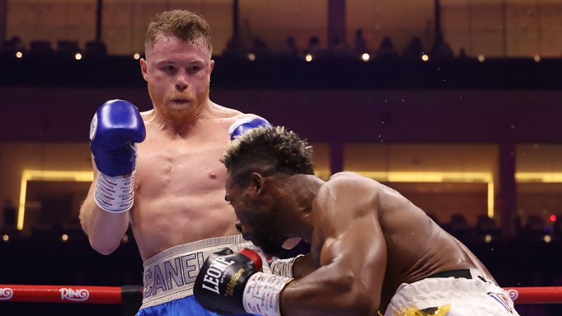 La leyenda continúa; Canelo unánime ante Scull