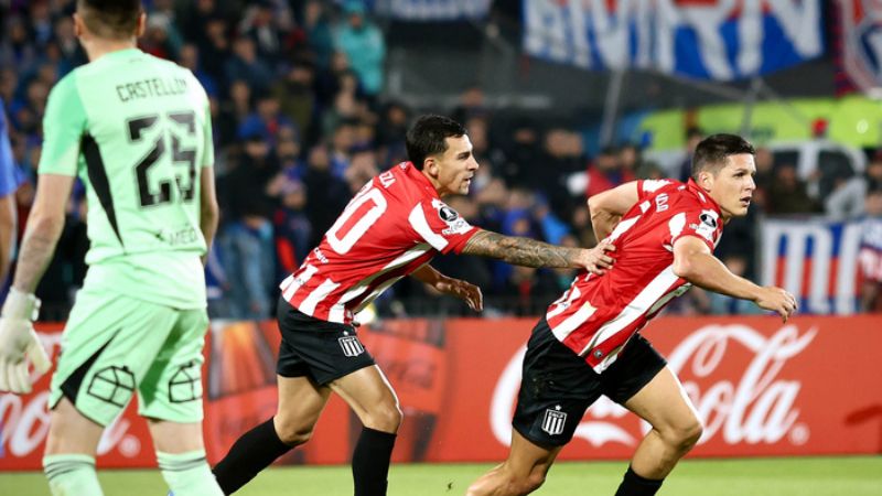 Estudiantes se tomó revancha con la “U” de Chile