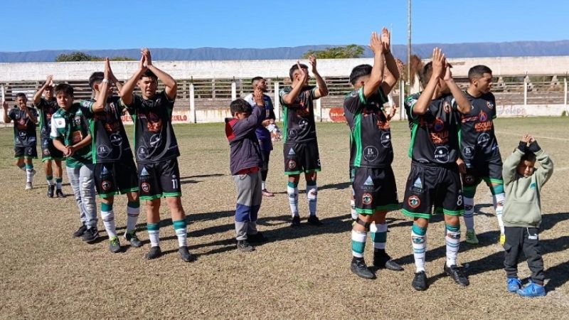 Los Sureños no afloja y lidera en el Centro chacarero