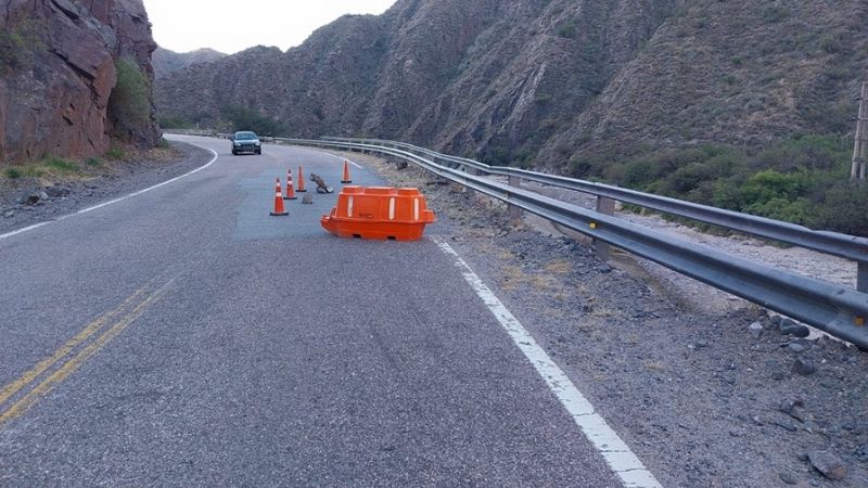 Se hundió parte de la ruta en la Quebrada de Belén