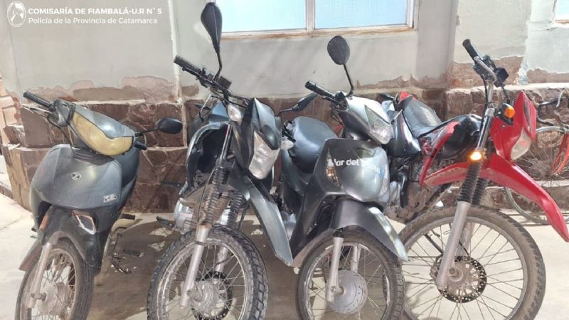 Operativo con secuestro de motos en Tinogasta
