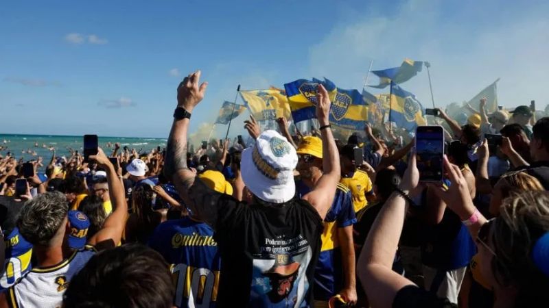 Boca copó Miami con un banderazo en la playa