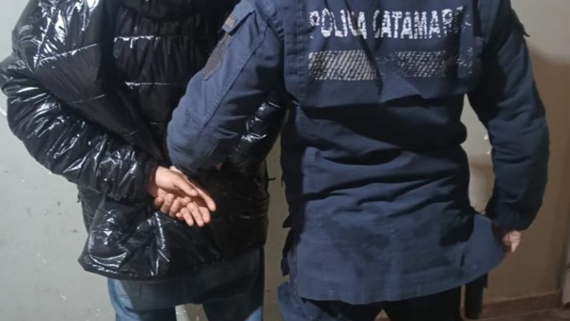 Agredió físicamente a su pareja y fue aprehendido