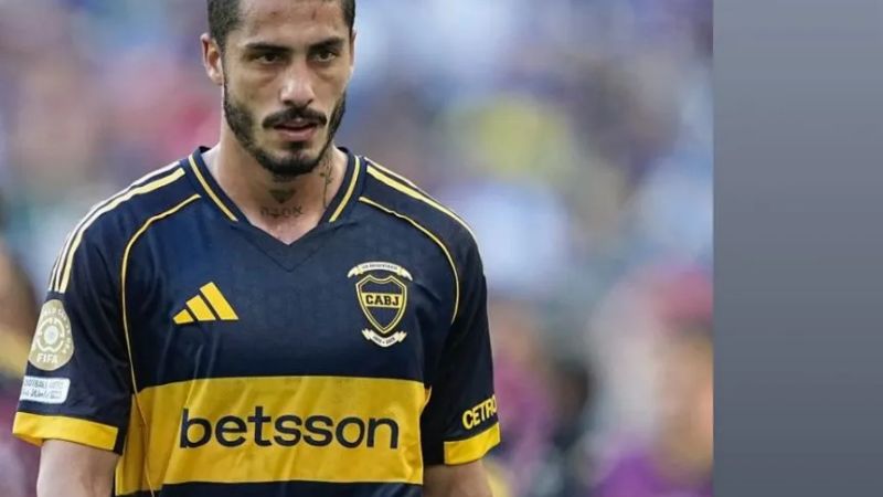 Figal pidió disculpas por su expulsión ante Benfica