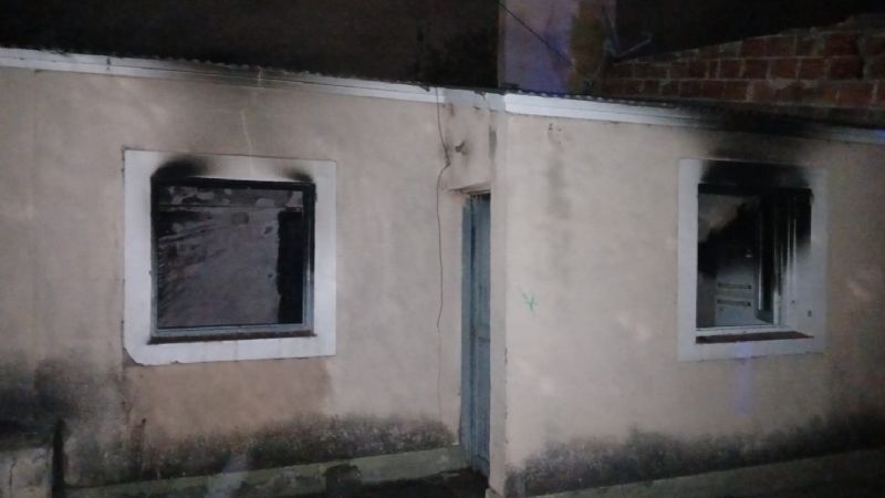 Personal policial sofocó un incendio en una vivienda del norte