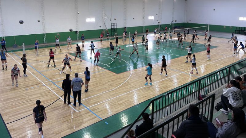 Masiva primera visoria por los Sub16 de vóley