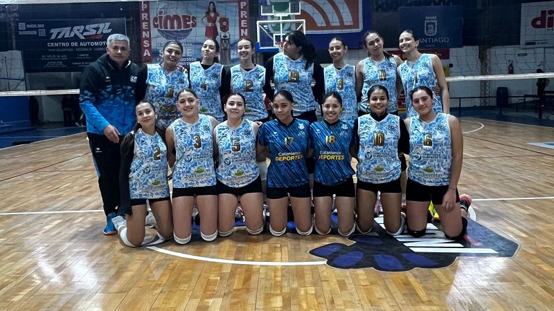 Ateneo Vóley, en el podio del Regional