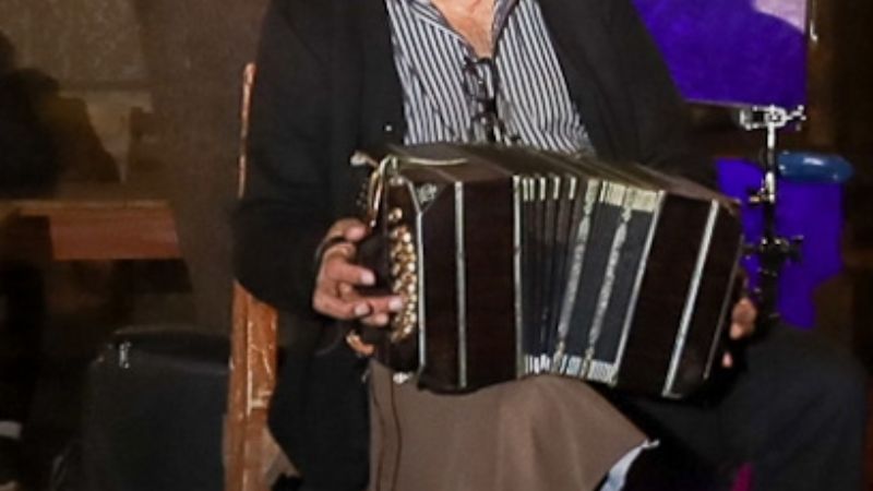 Homenaje a las “Historias del folklore”