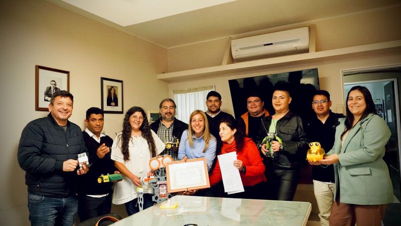 Reconocimiento a Laboratorios de Robótica Educativa del Interior Provincial