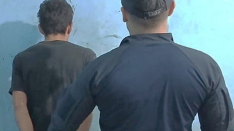 Encontró al ladrón dentro de su casa