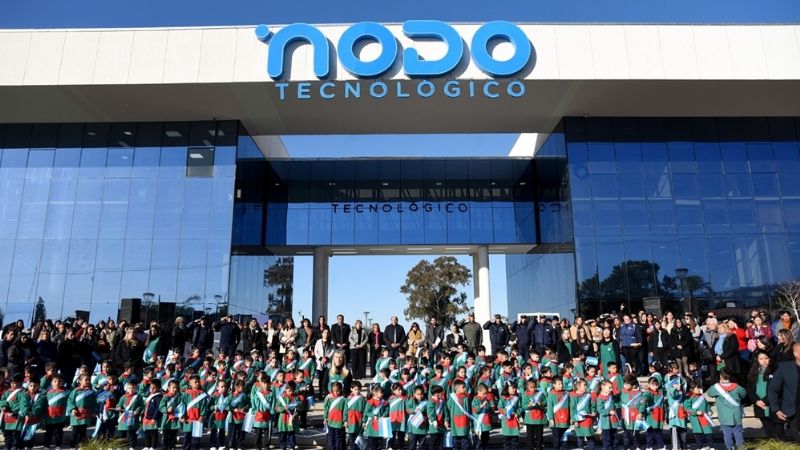 “Si, Prometo”: El Intendente tomó Juramento a casi 300 alumnos del SEM