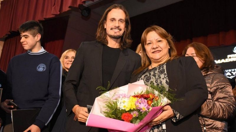 Catamarqueños reconocidos con el premio "Madre Teresa de Clacuta"