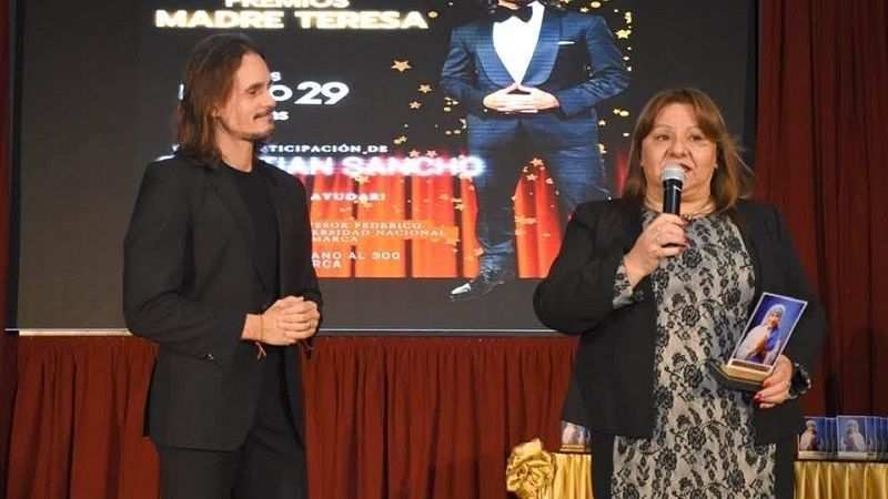 Catamarqueños reconocidos con el premio "Madre Teresa de Clacuta"