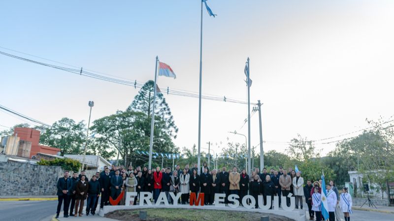 Homenaje a la Bandera en Fray