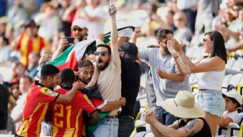 Esperance eliminó a LAFC y clasificó Flamengo