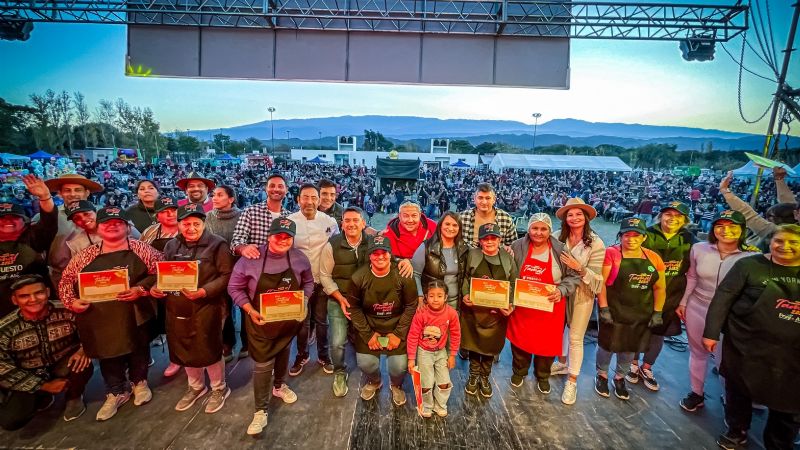 Casi 6.0000 personas en la Fiesta Municipal del Tamal