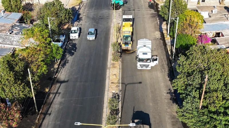 Se repavimentan avenidas en la Capital a través del Plan de Asfaltado Provincial