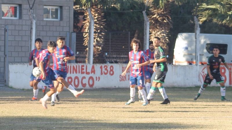 En un partidazo, Obreros se lo empató a Sureños