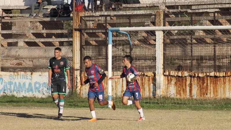 En un partidazo, Obreros se lo empató a Sureños