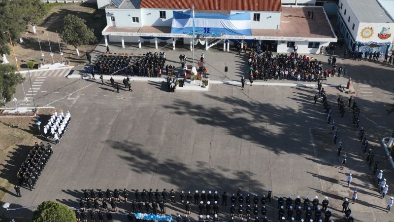 Se realizó el acto por el 72° aniversario de la Escuela de Cadetes