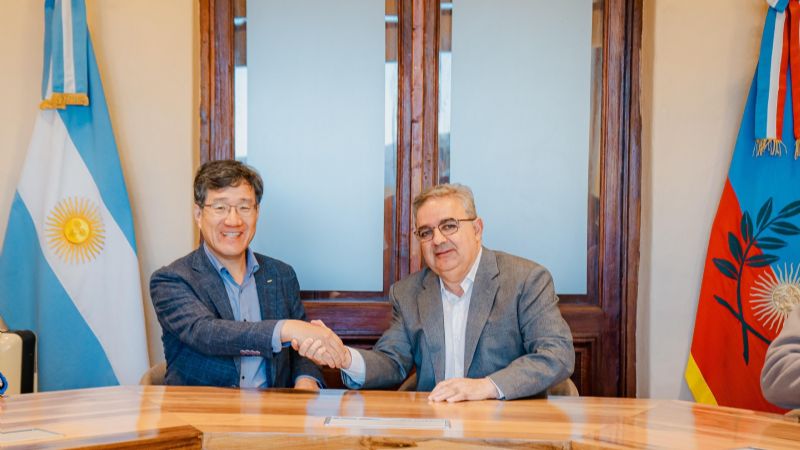 El Gobernador y POSCO confirmaron aporte de la empresa para la Ruta 43