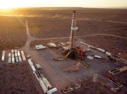 Empleo: crecen provincias energéticas mientras la industria pierde casi 40.000 puestos