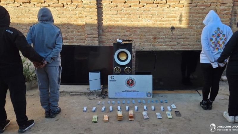 En un allanamiento incautan $1.800.000 y ansiolíticos