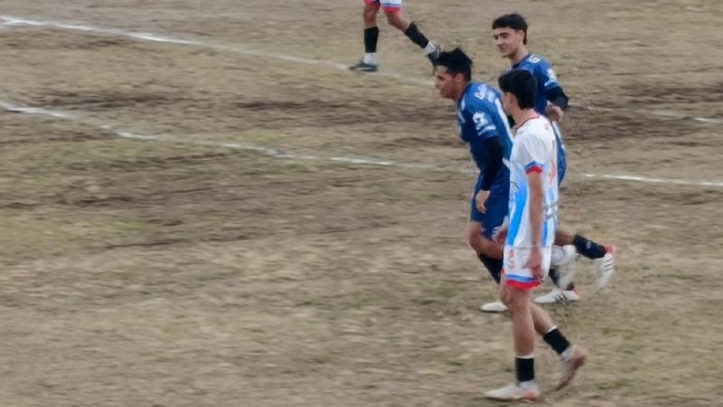 Valle Viejo empató con Sta. Rosa y espera a Recreo