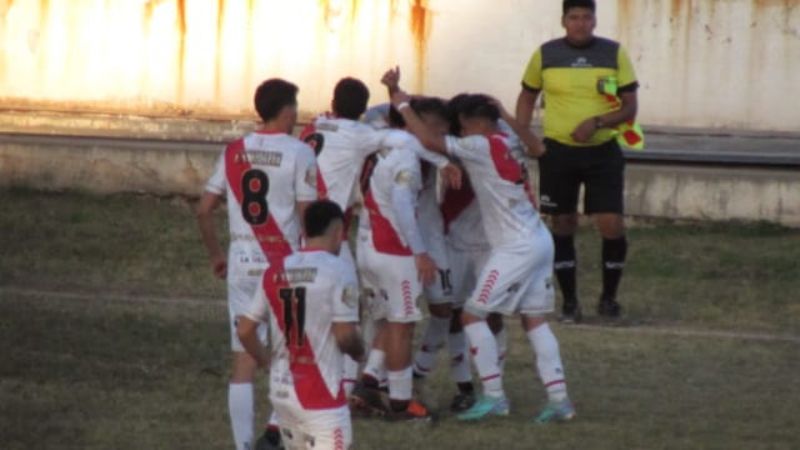 Goleada de la Villa y “pardas” entre S. Rojas-La Merced