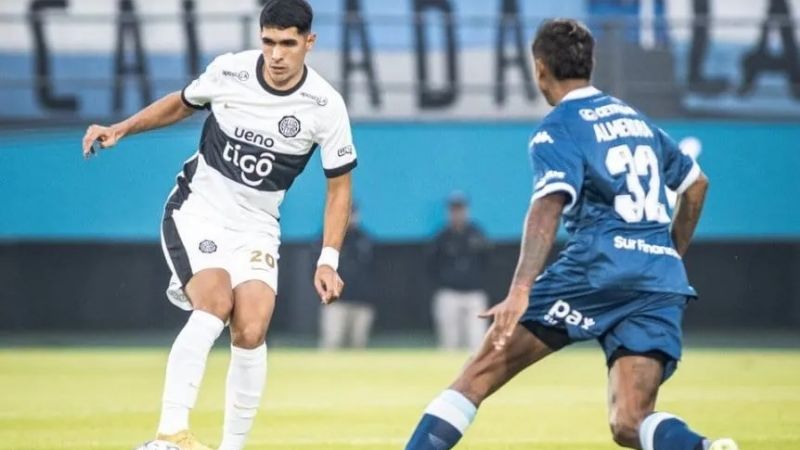 Racing goleó en amistoso con Olimpia