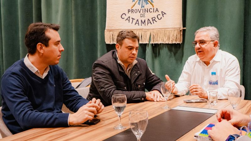 La Provincia realizará aporte económico para la construcción de un Polideportivo en Los Altos